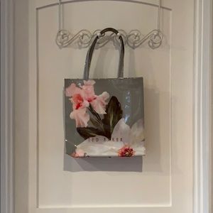 Ted Baker Chatsworth Blume Bag